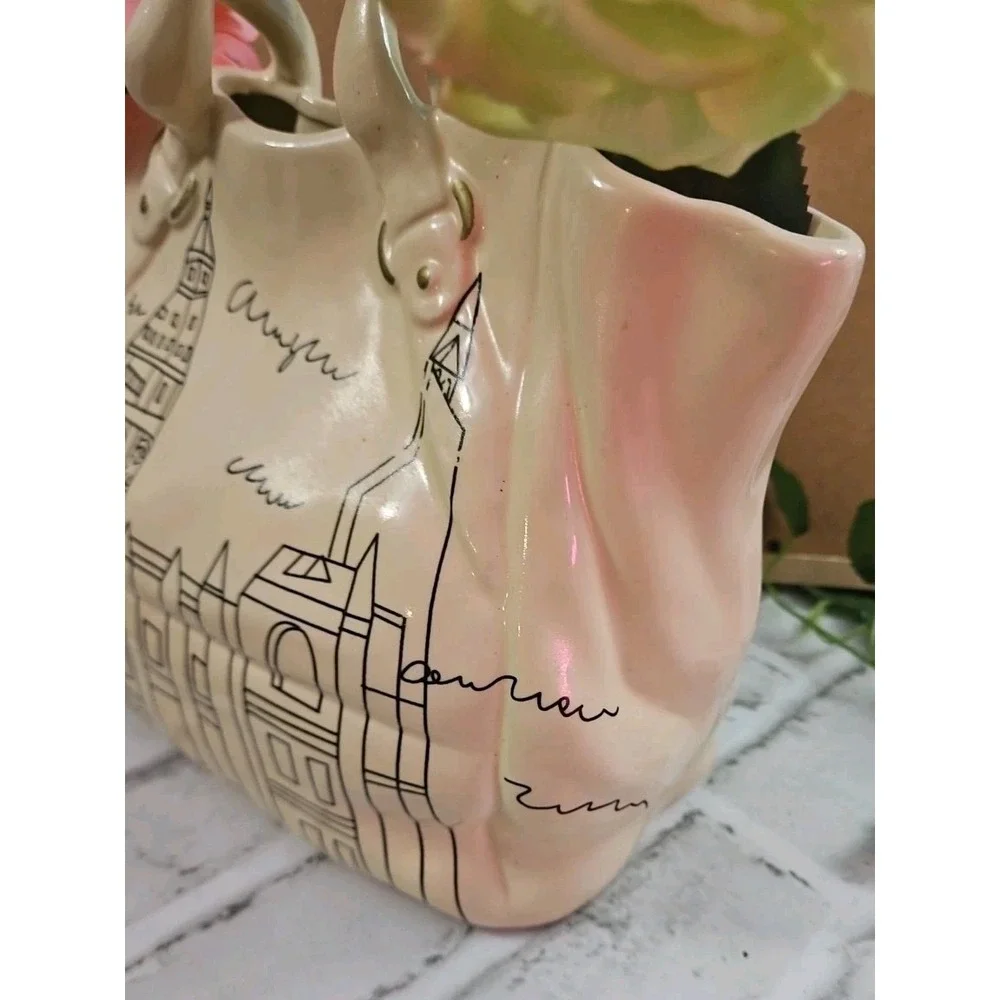 Artsy Handbag Ceramic Flower Vase Folksy Village Clock Tower‎ World Traveler